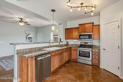558 N Casa Bella Avenue, Dewey-Humboldt, AZ 86327 - Photo 3