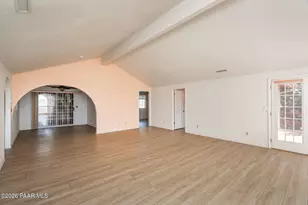 10680 E Straight Arrow, Dewey-Humboldt, AZ 86327 - Photo 5