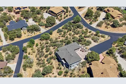 1898 Forest View, Prescott, AZ 86305 - Photo 3