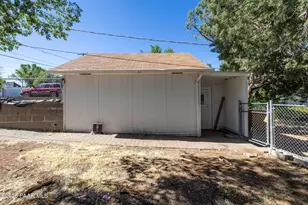 329 N Pleasant St, Prescott, AZ 86301 - Photo 23