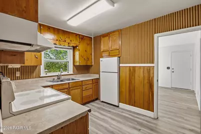 329 N Pleasant Street, Prescott, AZ 86301 - Photo 7