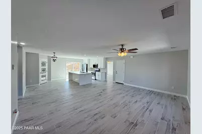 20235 E Mesa Verde Road #2, Mayer, AZ 86333 - Photo 3
