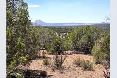 3200 W Poppy Road, Ash Fork, AZ 86320 - Photo 3