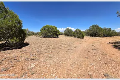 3200 W Poppy Road, Ash Fork, AZ 86320 - Photo 31