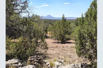 3200 W Poppy Road, Ash Fork, AZ 86320 - Photo 9
