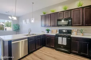 6401 E Endicott Way, Prescott Valley, AZ 86314 - Photo 3