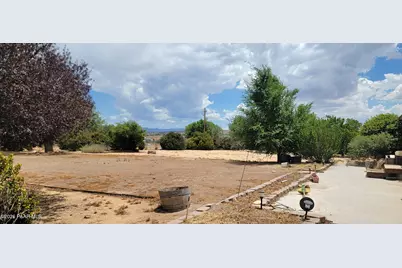 21600 N Wrangler Trail, Paulden, AZ 86334 - Photo 11