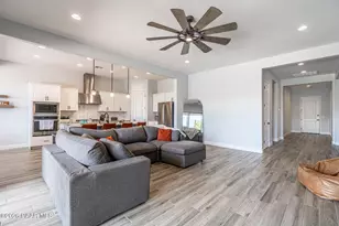 7878 E Hideaway Fls Ct, Prescott Valley, AZ 86315 - Photo 9