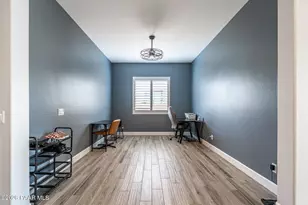 7878 E Hideaway Fls Ct, Prescott Valley, AZ 86315 - Photo 13