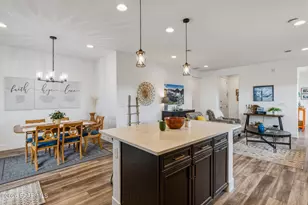 7860 E Huckleberry Trail, Prescott Valley, AZ 86315 - Photo 9