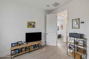 7860 E Huckleberry Trail, Prescott Valley, AZ 86315 - Photo 19