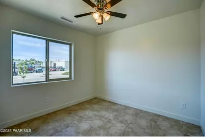 8634 E Laredo Drive, Prescott Valley, AZ 86314 - Photo 9
