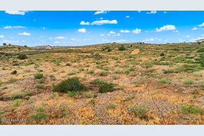 15865 E Broken Bit Road, Mayer, AZ 86333 - Photo 1