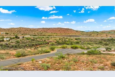 15865 E Broken Bit Road, Mayer, AZ 86333 - Photo 3