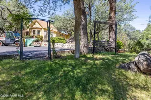 910 W Gurley St, Prescott, AZ 86305 - Photo 29