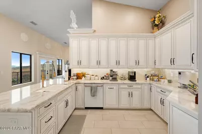 834 Yavapai Hills Drive, Prescott, AZ 86301 - Photo 15