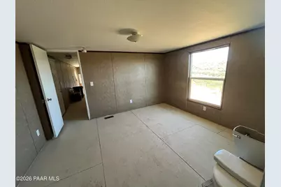 7890 W Putnam Road, Wilhoit, AZ 86332 - Photo 11