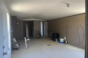 7890 W Putnam Rd, Wilhoit, AZ 86332 - Photo 9