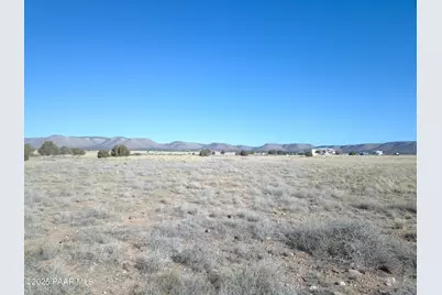 085C W Malapai Road, Paulden, AZ 86334 - Photo 5