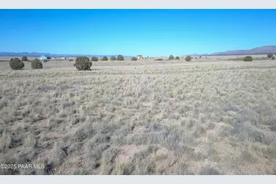085C W Malapai Road, Paulden, AZ 86334 - Photo 13