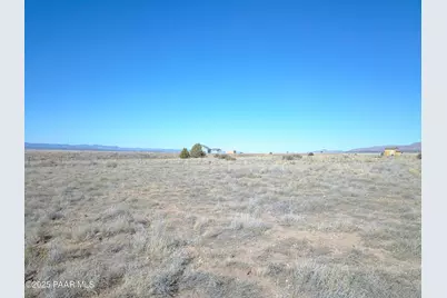 085C W Malapai Road, Paulden, AZ 86334 - Photo 7