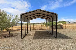 20253 E Conestoga Dr, Cordes Lakes, AZ 86333 - Photo 29