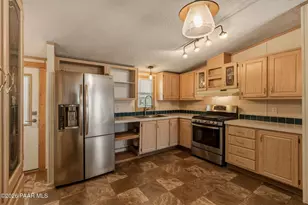 20253 E Conestoga Dr, Cordes Lakes, AZ 86333 - Photo 13
