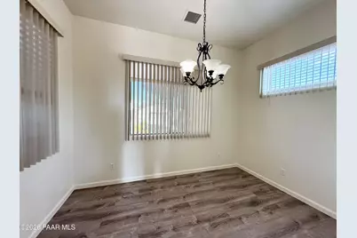 4649 N Kirkwood Avenue, Prescott Valley, AZ 86314 - Photo 7