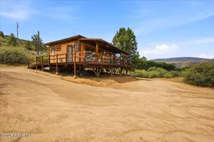 1921 S Peavine Rd, Skull Valley, AZ 86338 - Photo 11