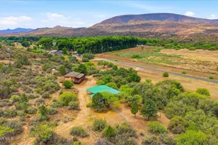 1921 S Peavine Rd, Skull Valley, AZ 86338 - Photo 17