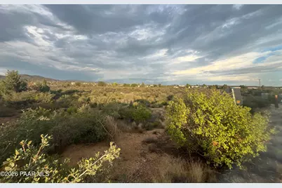 8420 W Claridge Lane, Wilhoit, AZ 86332 - Photo 1