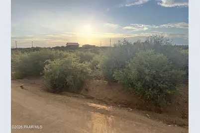 8420 W Claridge Lane, Wilhoit, AZ 86332 - Photo 3