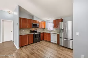24389 N Yosemite St, Paulden, AZ 86334 - Photo 5