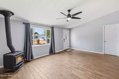 24389 N Yosemite Street, Paulden, AZ 86334 - Photo 3