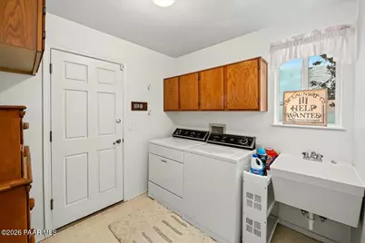 11001 E Manzanita Trail, Dewey-Humboldt, AZ 86327 - Photo 25