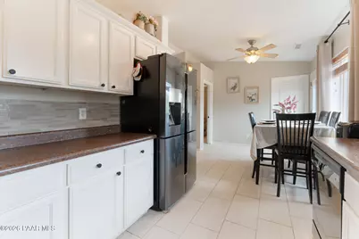 235 W Granada Drive, Paulden, AZ 86334 - Photo 9