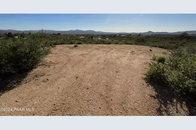 8180 S Bristol Boulevard, Wilhoit, AZ 86332 - Photo 3