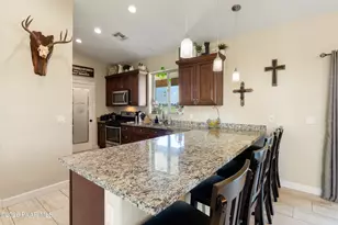7315 E Gumtree Ln, Prescott Valley, AZ 86315 - Photo 7