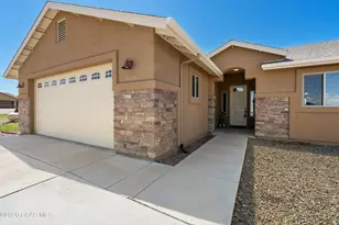 7315 E Gumtree Ln, Prescott Valley, AZ 86315 - Photo 3