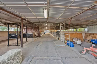 3731 N Road 1 W, Chino Valley, AZ 86323 - Photo 17