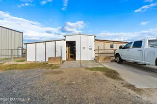 3731 N Rd 1 W, Chino Valley, AZ 86323 - Photo 7