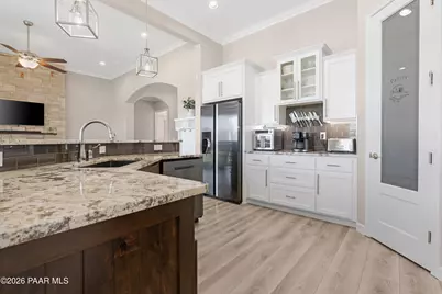 9480 E Pronghorn Lane, Prescott Valley, AZ 86315 - Photo 15