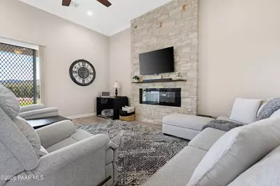 9480 E Pronghorn Lane, Prescott Valley, AZ 86315 - Photo 7