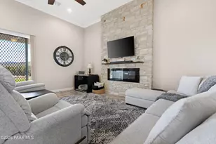 9480 E Pronghorn Ln, Prescott Valley, AZ 86315 - Photo 7