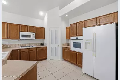 7857 E Big Star Trail, Prescott Valley, AZ 86315 - Photo 11