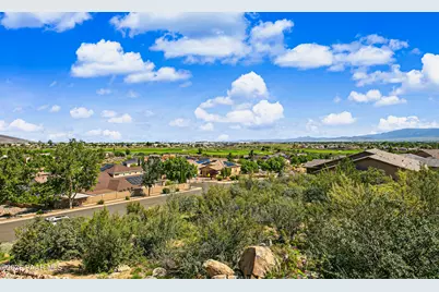 1172 N Cloud Cliff Pass, Prescott Valley, AZ 86314 - Photo 11