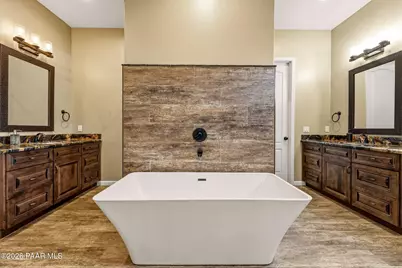 15035 E Countryside Road, Mayer, AZ 86333 - Photo 25