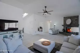 826 N Hopi Trail, Dewey-Humboldt, AZ 86327 - Photo 9