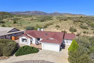 826 N Hopi Trail, Dewey-Humboldt, AZ 86327 - Photo 1