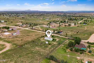 750 W Iris Rd, Paulden, AZ 86334 - Photo 35